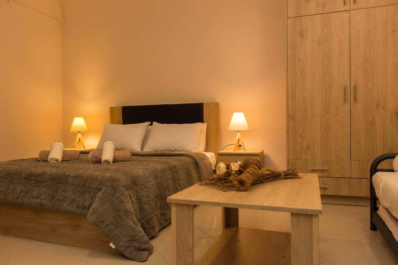 Central Luxury Studio Corinth Exterior foto