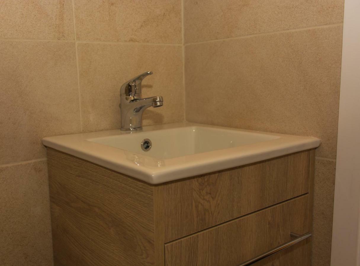 Central Luxury Studio Corinth Exterior foto